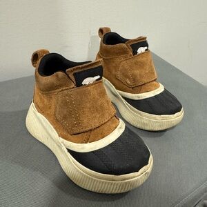 Toddler Sorel weatherproof boots